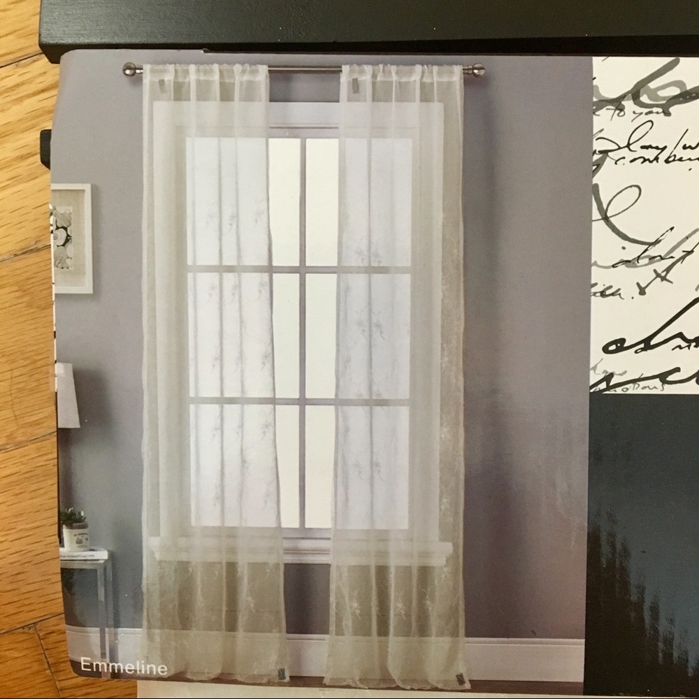 NWT Kensie Home Sheer Draperies